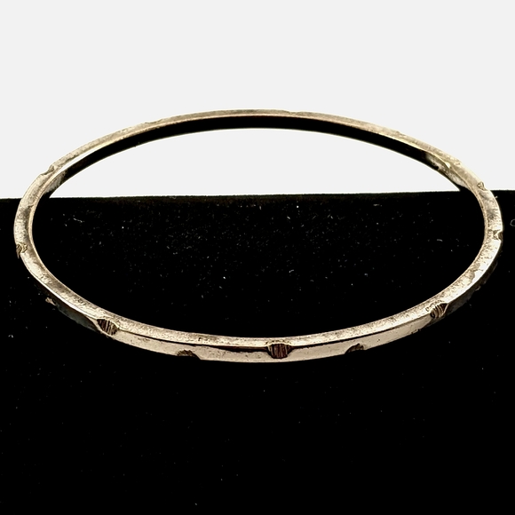 TAXCO 925 Vintage Handmade Sterling Silver Stamped Divites Bangle Bracelet 2.75" - Picture 2 of 4